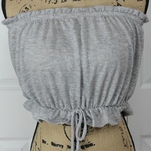 Sadie and Sage grey crop top